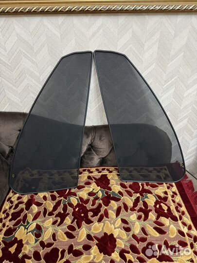 Солнцезащитные шторки на LADA Vesta