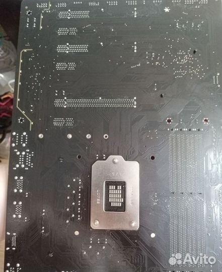 Материнская плата с процессором