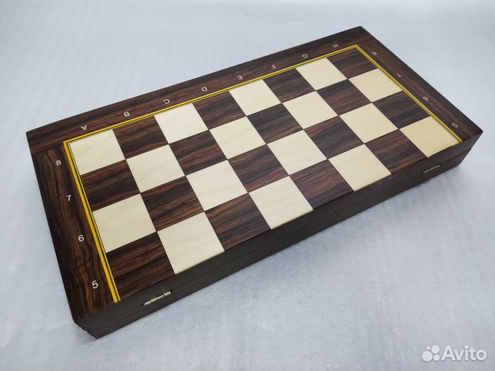 Шахматная доска Баталия 37х37 см, без фигур, WG14