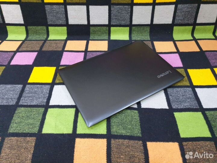 Ноутбук Lenovo IdeaPad 330-15IKB (на MX110)