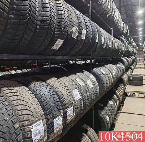 Bridgestone Blizzak LM-25 215/55 R17 98M