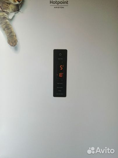 Холодильник бу Hotpoint-ariston