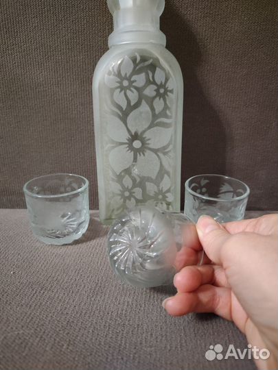 Штоф / графин и рюмки