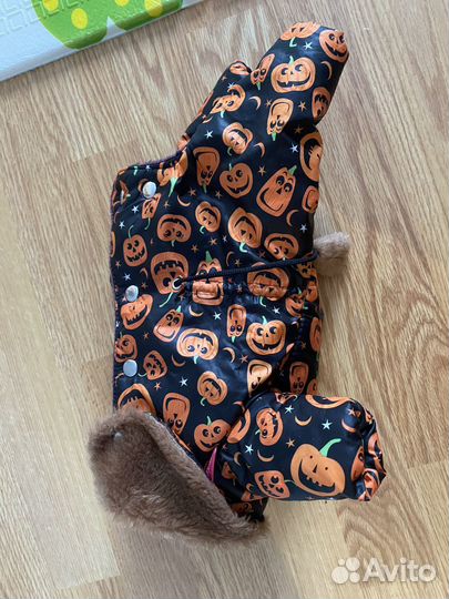 Комбинезон для маленькой собаки