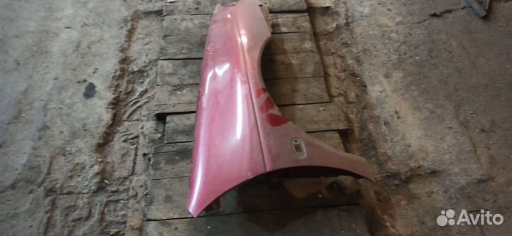 Крыло renault megane classic