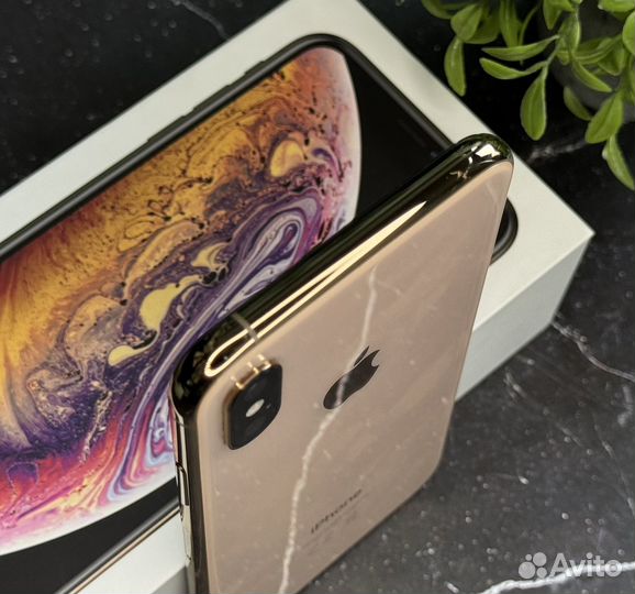 iPhone Xs, 64 ГБ