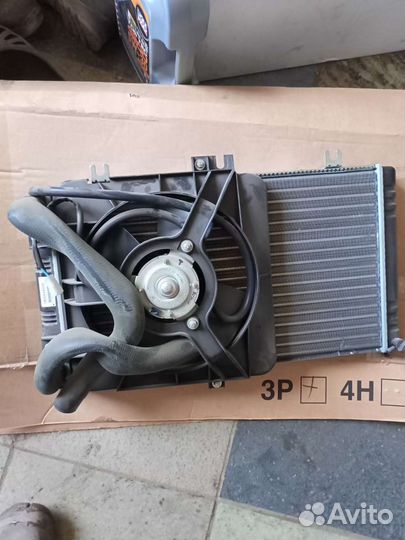 Радиатор приора в сборе