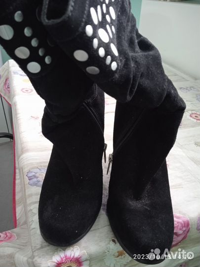 Ботинки женские 39 размер новые
