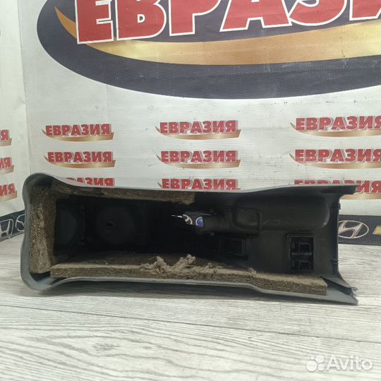 Подлокотник Suzuki Cultus G16A 1999