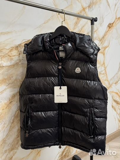 Жилетка moncler