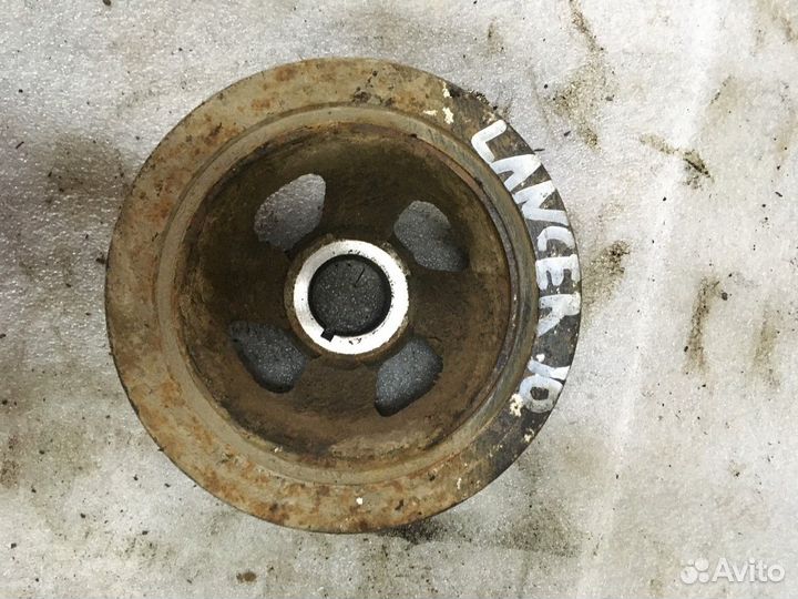 Шкив коленвала (Mitsubishi Lancer)