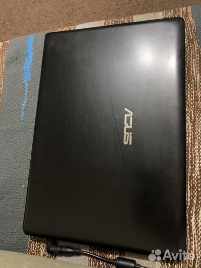 Ноутбук asus