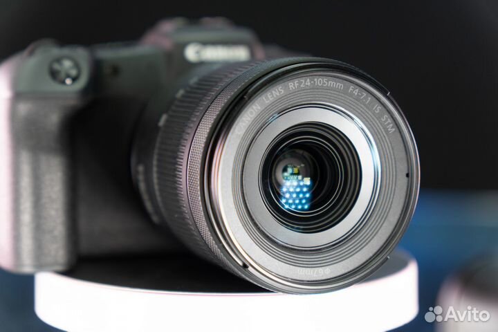 Canon EOS RP + Canon RF 24-105mm f/4.0-7.1 IS STM