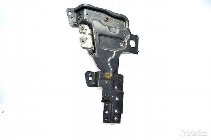 Кронштейн крепления фары, правой volvo FH (01.05)