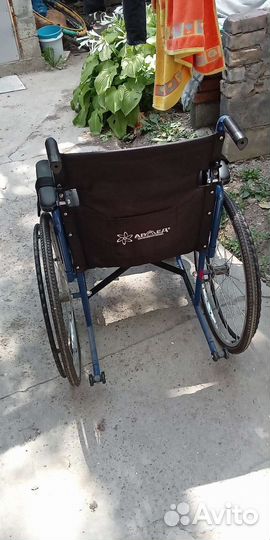 Инвалидное кресло коляска