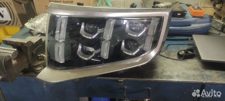 Фары левая KIA Mohave