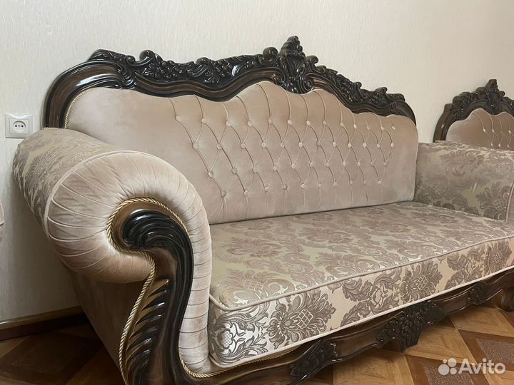 Диван и 2 кресла