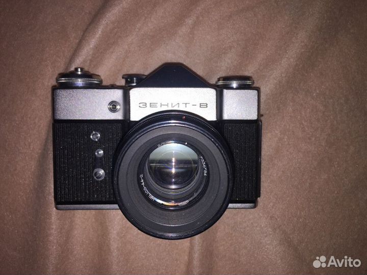 Пленочный фотоаппарат зенит-в с гелиос 44