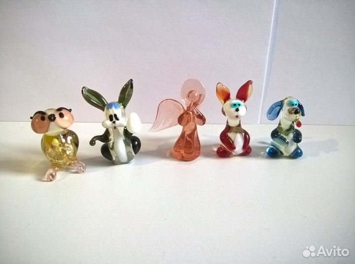 Одним лотом 5 фигурок из цветного стекла