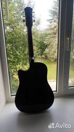 Акустическая гитара бу