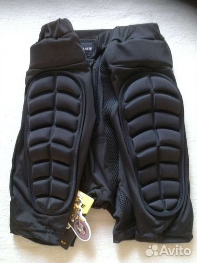 Шорты защитные. Новые. XL. L. M