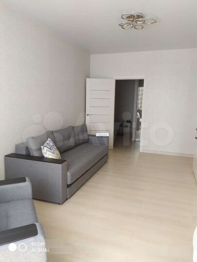 2-к. квартира, 64 м², 2/10 эт.