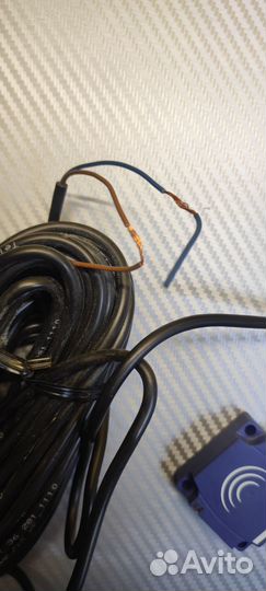 Датчик индуктивности. XS8C1A1MAL10