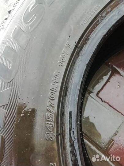 Bridgestone Ice Cruiser 7000 245/70 R16