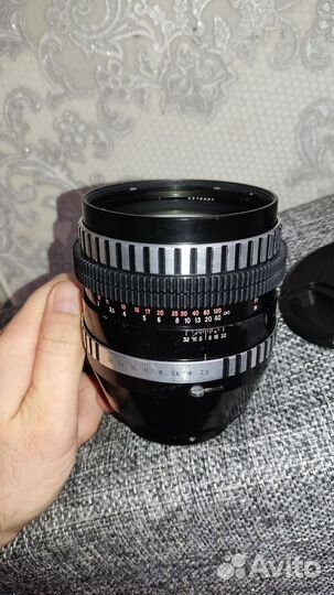Объектив Carl Zeiss