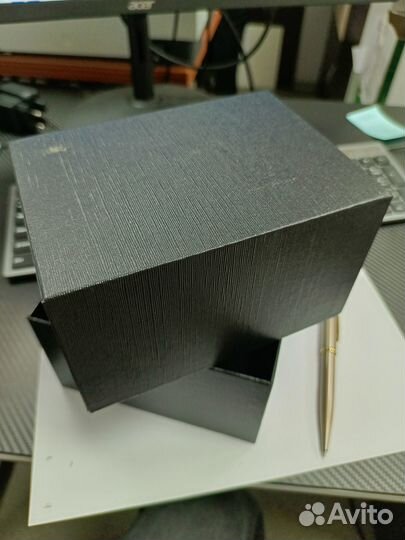 Упаковочная коробка из картона