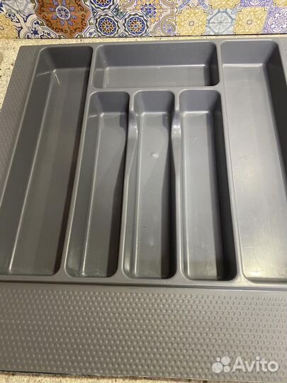 Лоток для столовых приборов