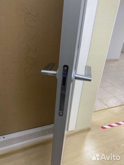 Межкомнатная дверь 800*2000