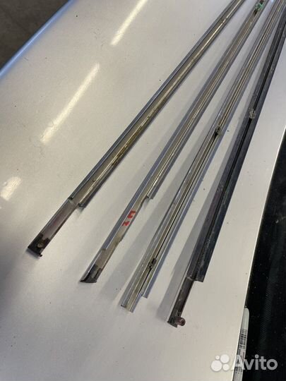 Хром Молдинги стекол дверей Audi 80 B2