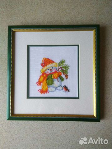 Картина вышитая крестиком. Снеговик