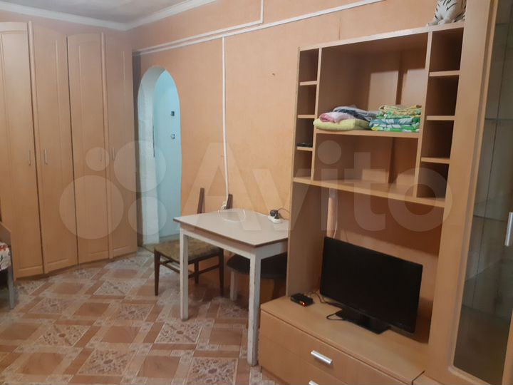 2-к. квартира, 45 м², 1/2 эт.