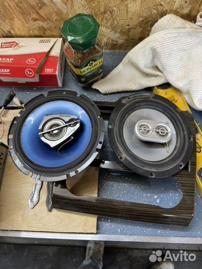 Магнитола и динамики