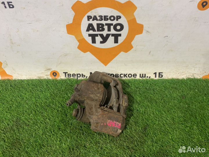 Супорт передний Renault 19