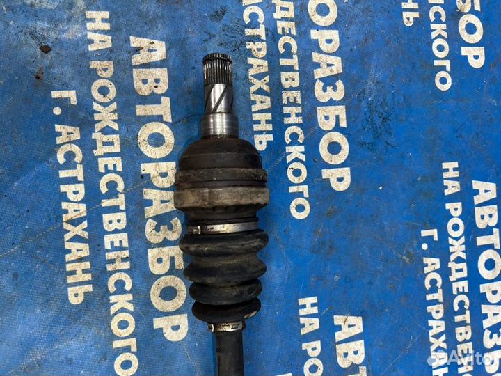 Левый привод Chevrolet Aveo T200 хэтчбек F14D3