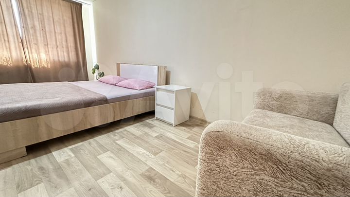 1-к. квартира, 40 м², 9/14 эт.