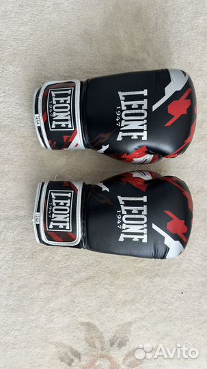 Боксерские перчатки