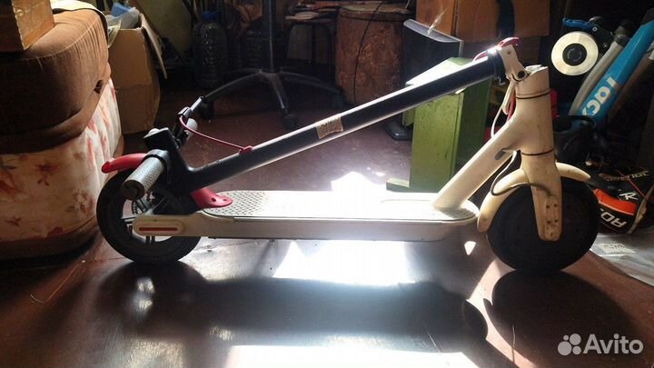 Электросамокат Xiaomi Mijia Electric Scooter M365