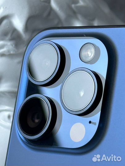 iPhone 15 Pro, 128 ГБ