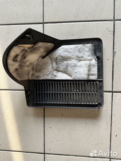 Крышка задней печки Caravelle T5 Каравелла Т5