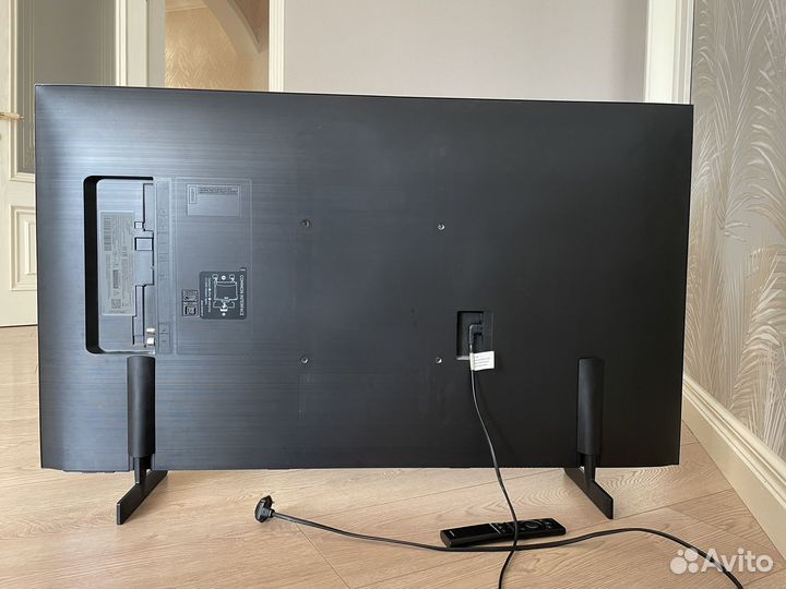 Samsung ue43au8040u