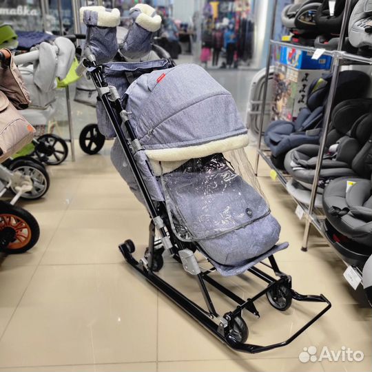 Санки-коляска с шерстью и амортизацией новые