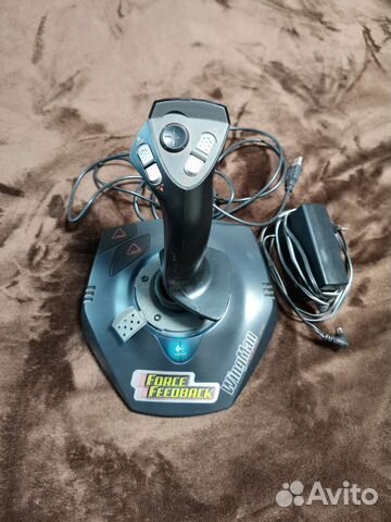 Игровой джойстик Logitech для пк