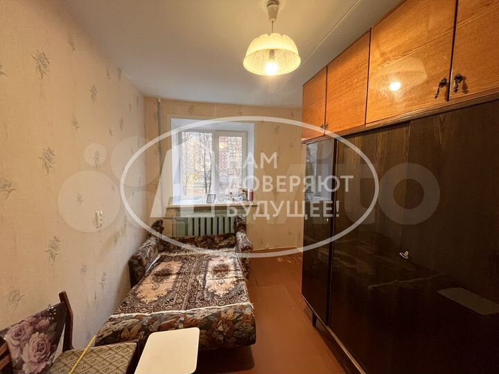 3-к. квартира, 58 м², 2/5 эт.