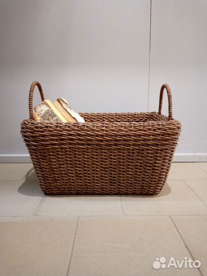 Дровница для камина из ротанга