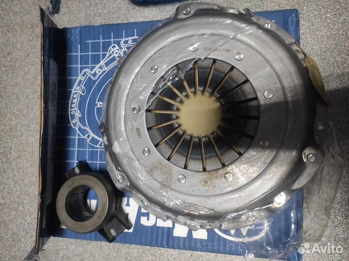 Сцепление Ford Mondeo 1.6/1.8 корзина диск подшип