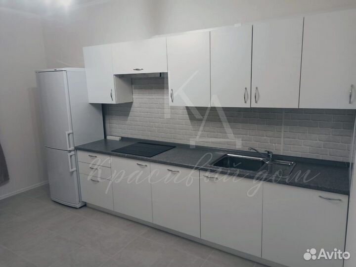 Угловая кухня в наличии